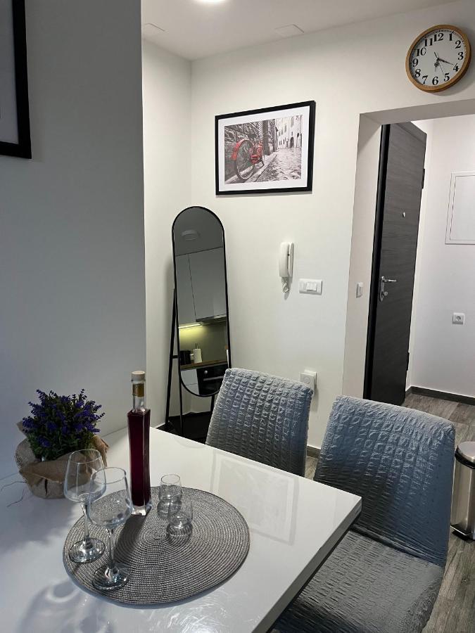 Ante'S Apartment สปลิท ภายนอก รูปภาพ