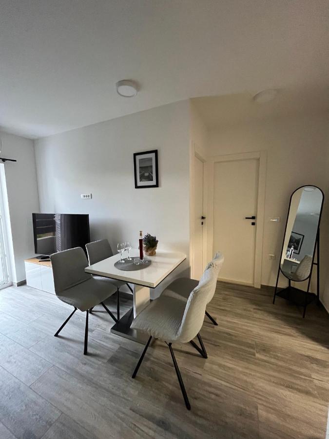 Ante'S Apartment สปลิท ภายนอก รูปภาพ
